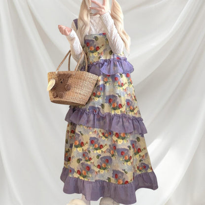 Vintage-inspired floral strap dress with ruffle accents Jfashion kawaii 1