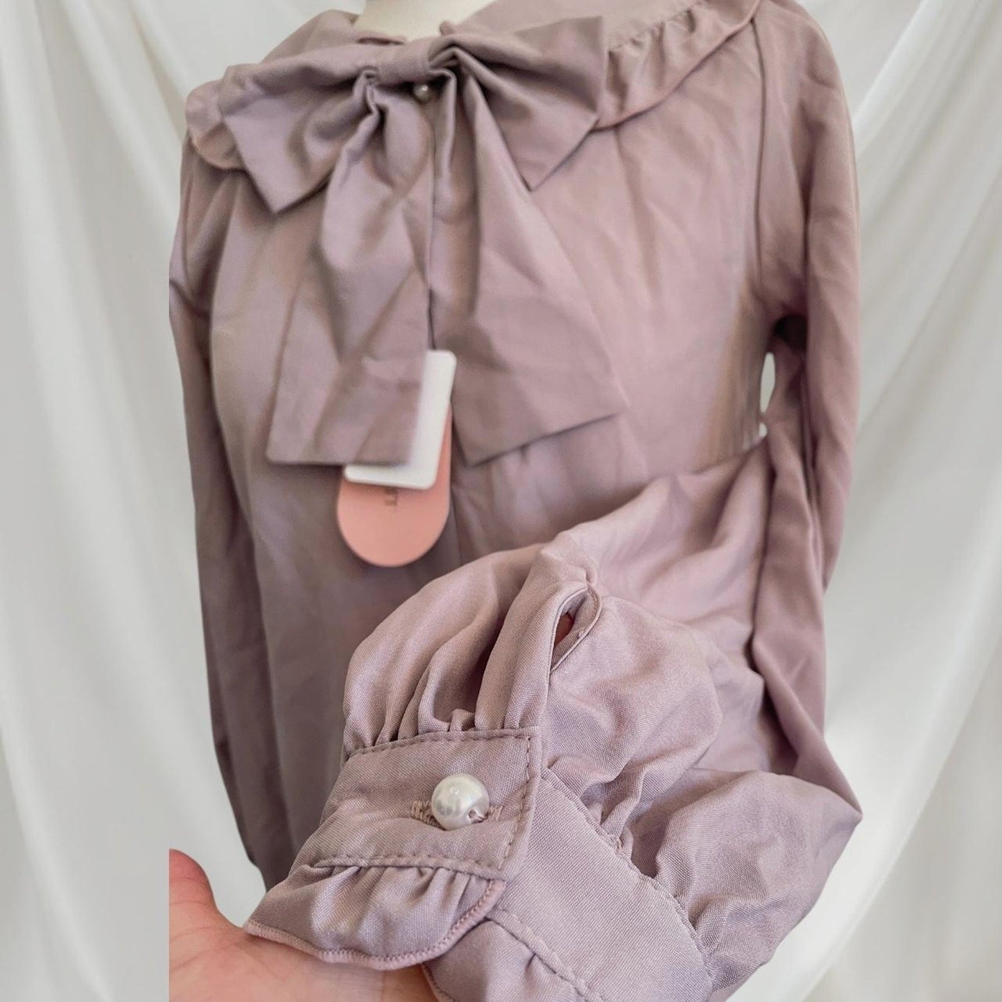 Lily Merry mauve blouse with oversized bow and ruffled collar2