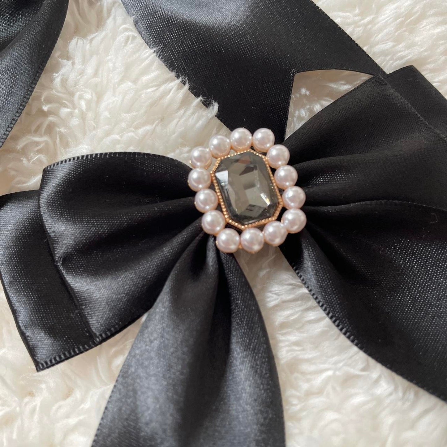 Black satin pearl bow clips - classic lolita / vintage gothic pair3