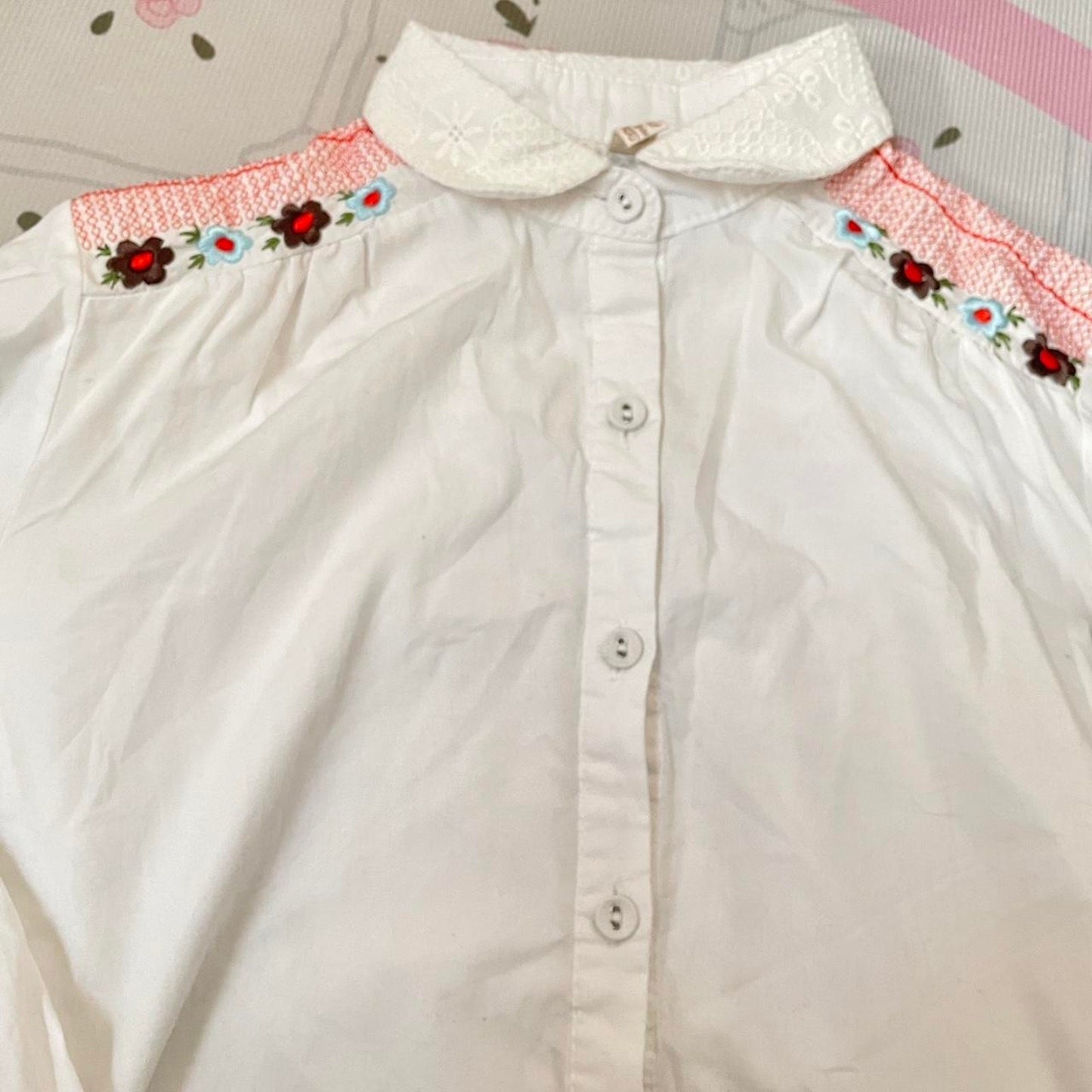 Japanese vintage cotton embroidered long blouse with lace skirt panel3