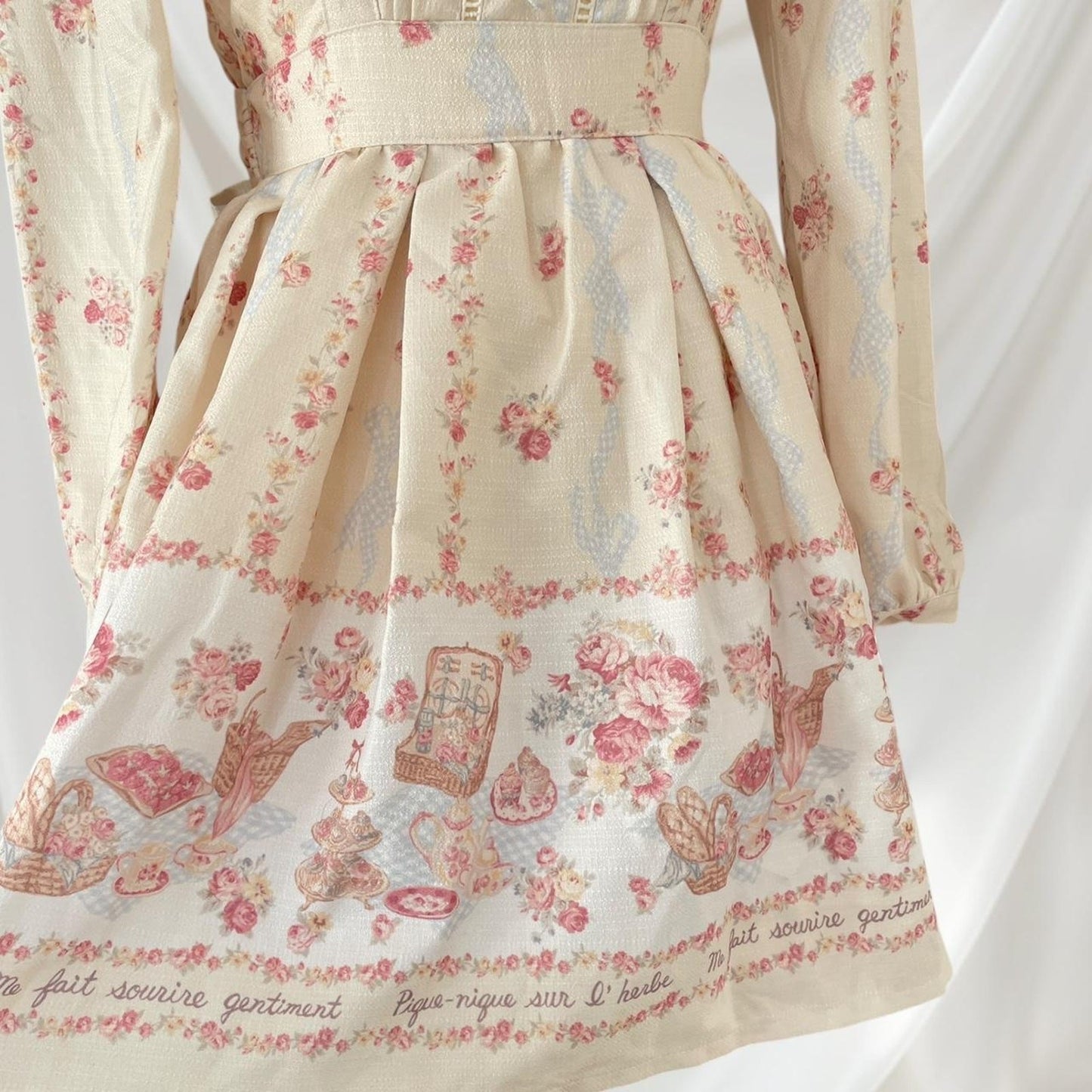 Liz Lisa Vintageinspired floral Lolita dress with bow back 3
