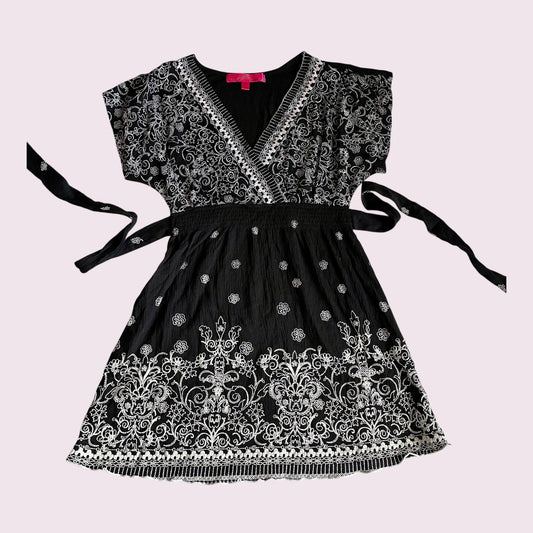 Japanese Vintage Black Embroidered Top0