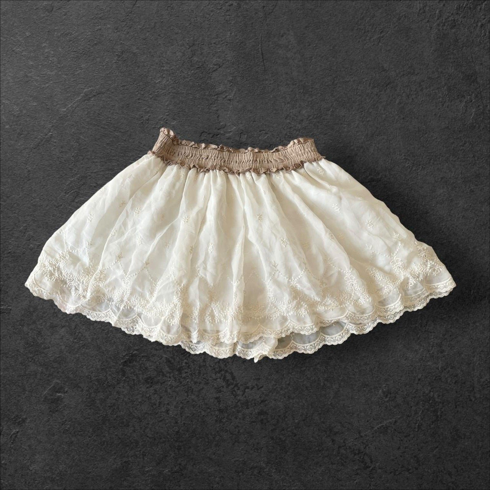 Liz Lisa tiered lace skirt – ivory × mocha waist0