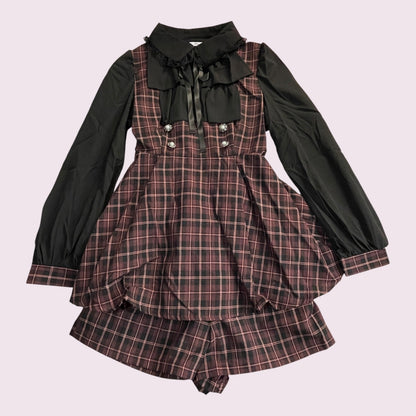 Majonetty Jirai Kei plaid two-piece set – ruffle blouse & shorts, gothic school1