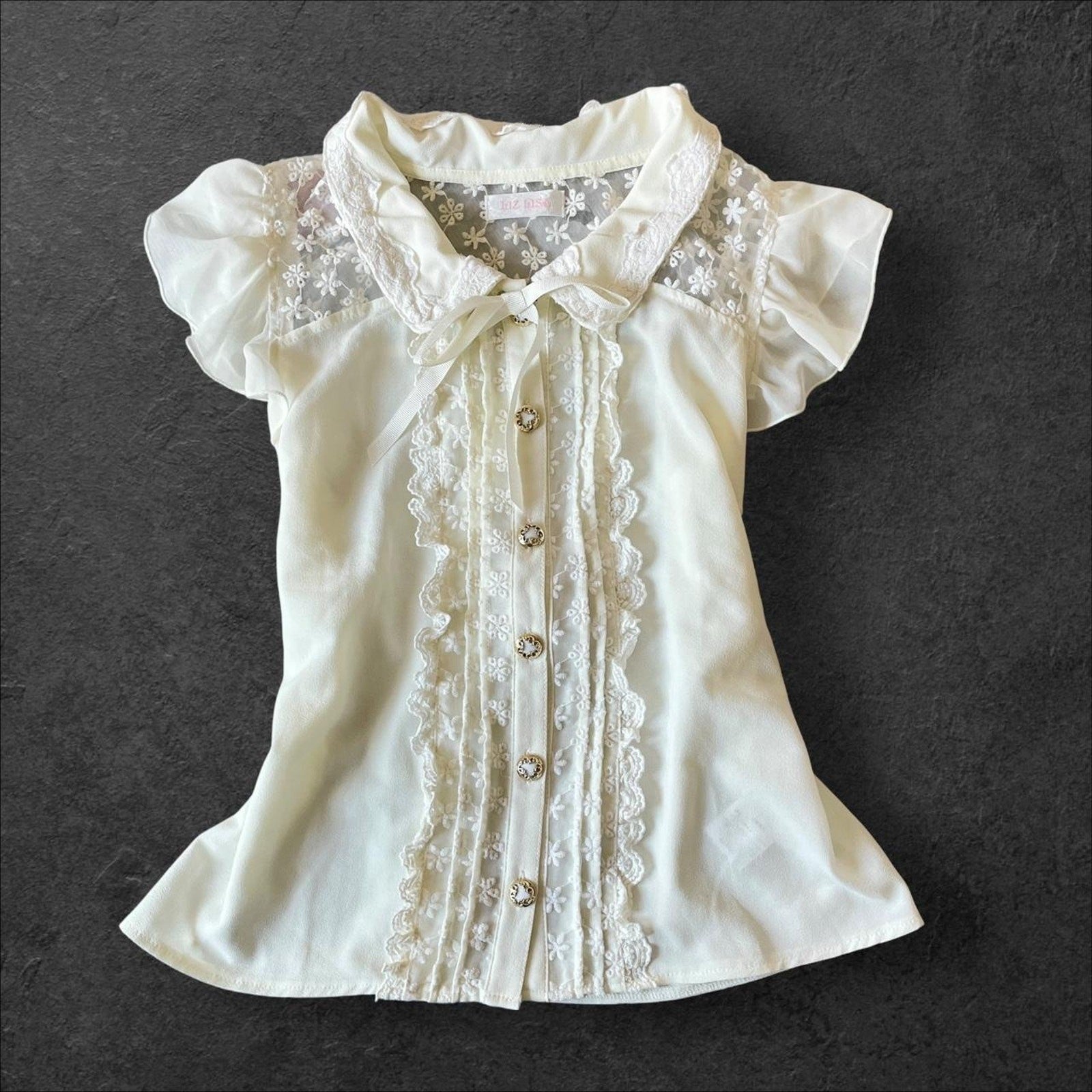Liz Lisa lace blouse with ribbon bow – kawaii gyaru top0