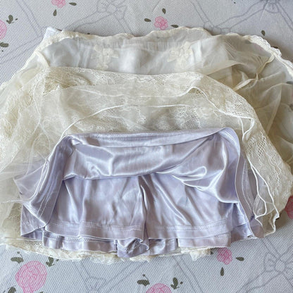 Liz Lisa twopiece set, a top and matching short skirt5