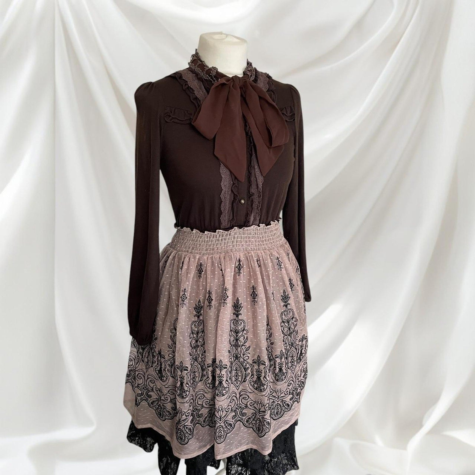 Japanese brand Axes Femme dress | classic Lolita & mori kei2