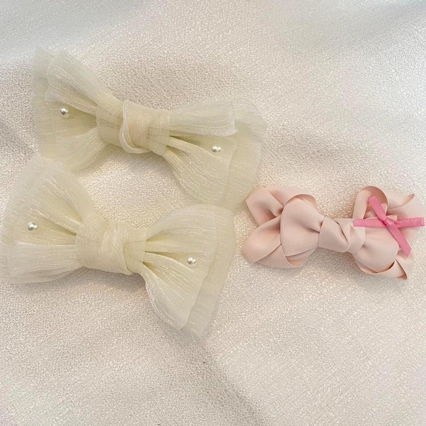Cream tulle and pink bow hair clips bundle0