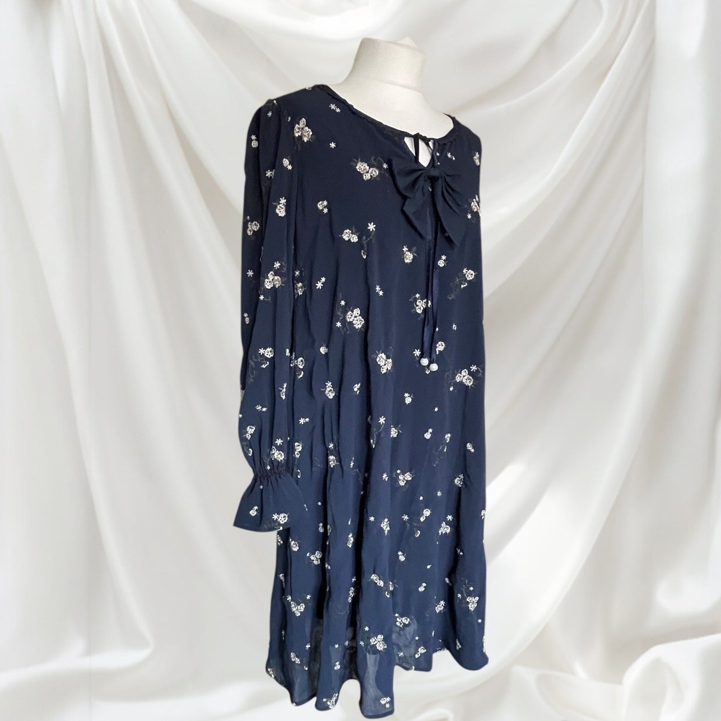 Axes Femme Navy Floral Long Sleeve Dress with Ribbon Bow2