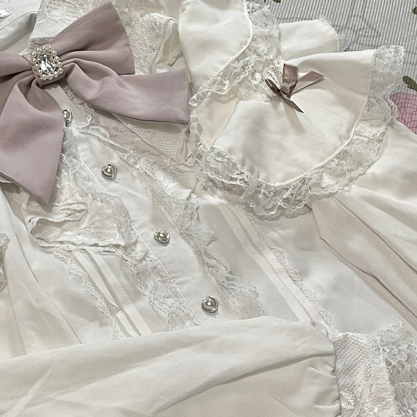 Noemie cold-shoulder frill blouse with bow – white lace girly top3