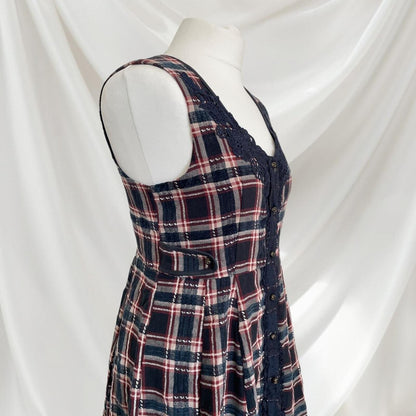 Axes Femme plaid dress with embroidery detail one-size3