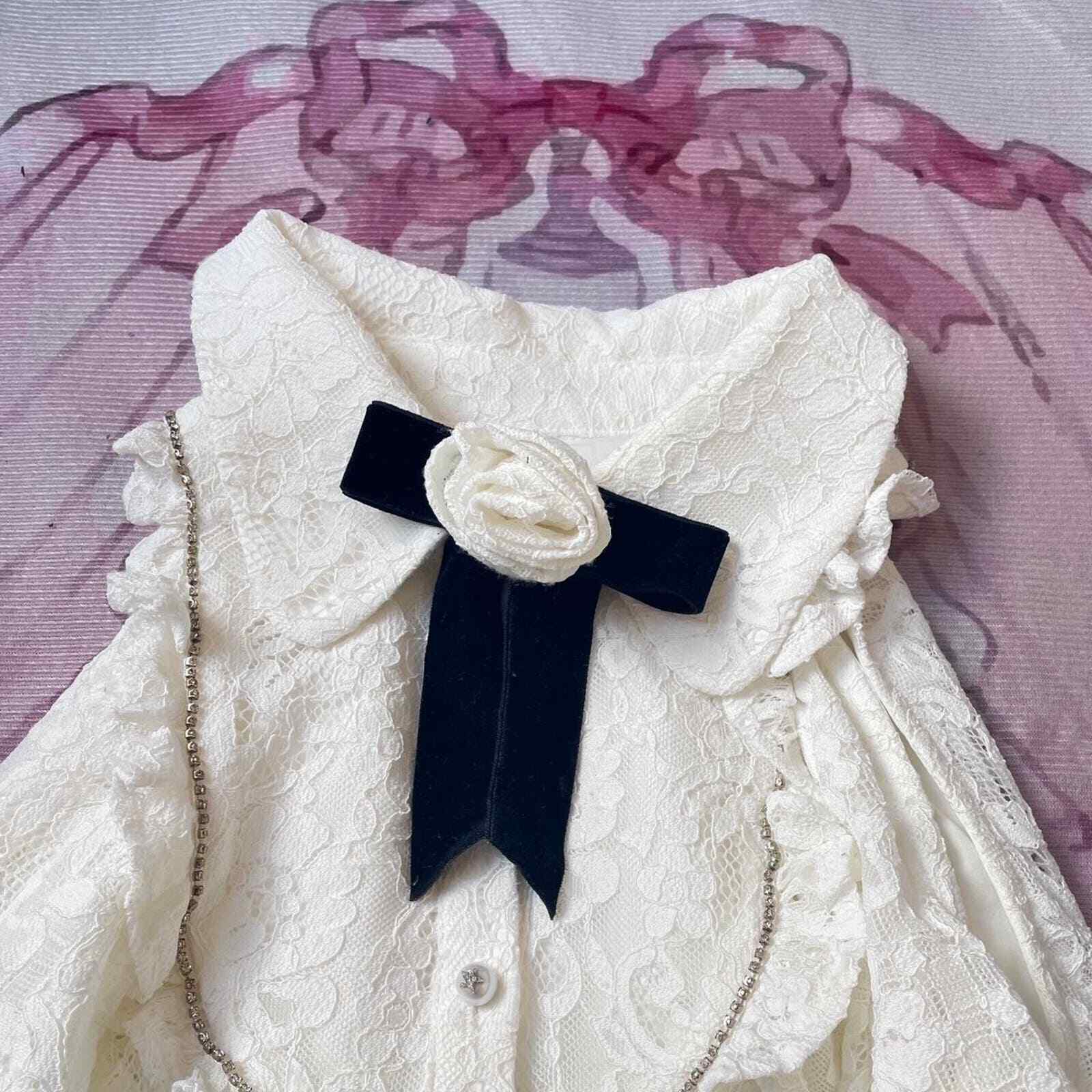 Princess sleeveless top/vest with a flower2
