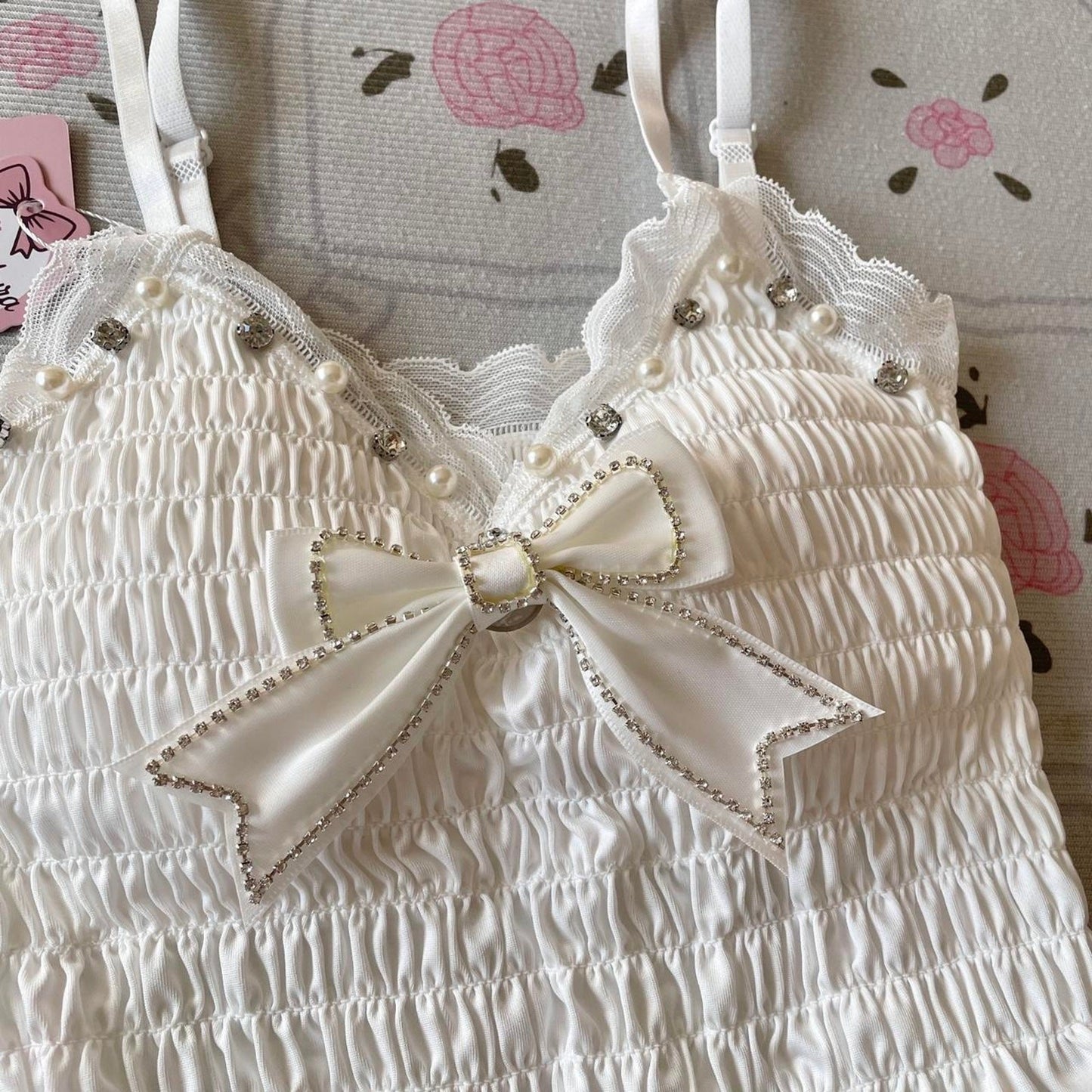 White lace cami cropped top with pearl bow and adjustable straps2