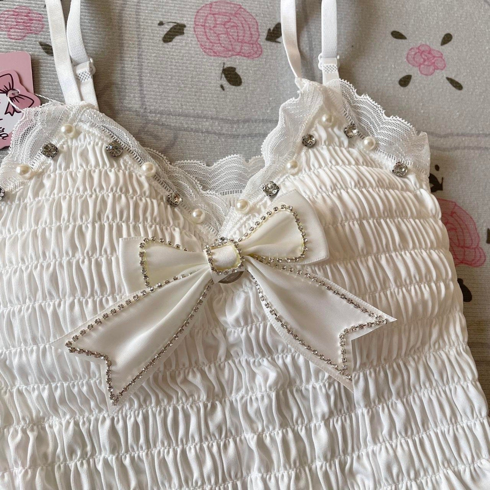 White lace cami cropped top with pearl bow and adjustable straps2