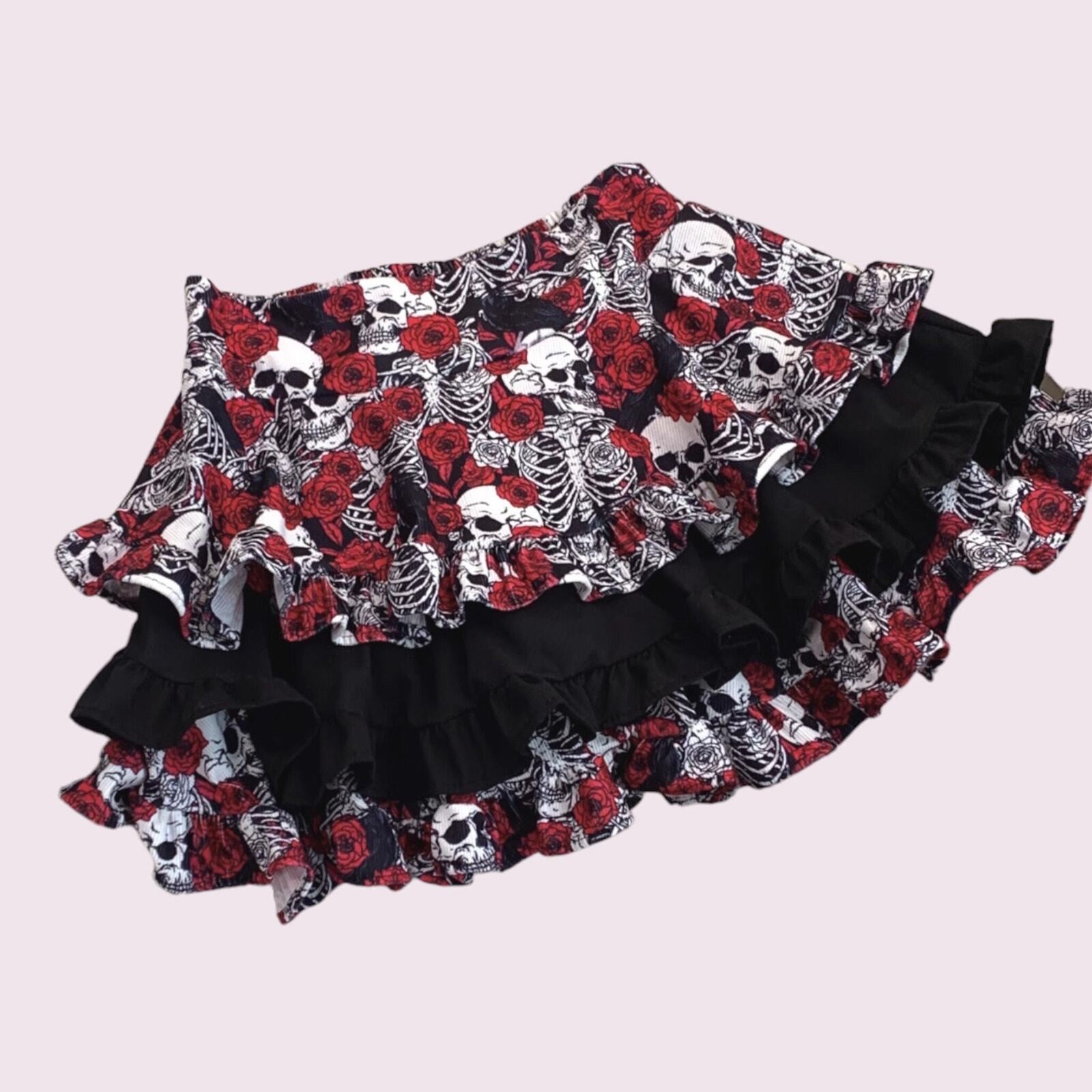 Layered cake skirt/skort with skeleton and rose pattern jfashion kawaii5