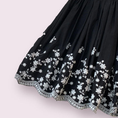 Mini dress in black with floral embroidery detail4