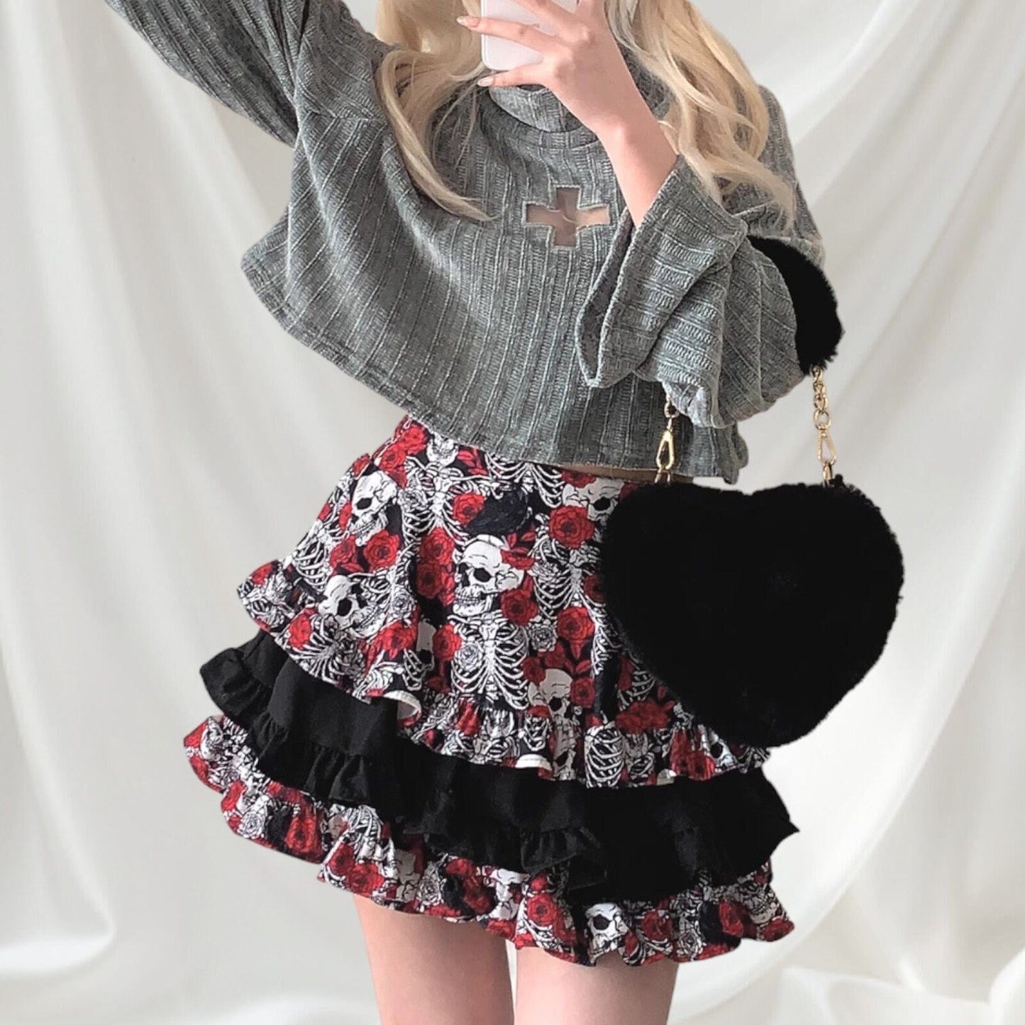 Layered cake skirt/skort with skeleton and rose pattern jfashion kawaii3