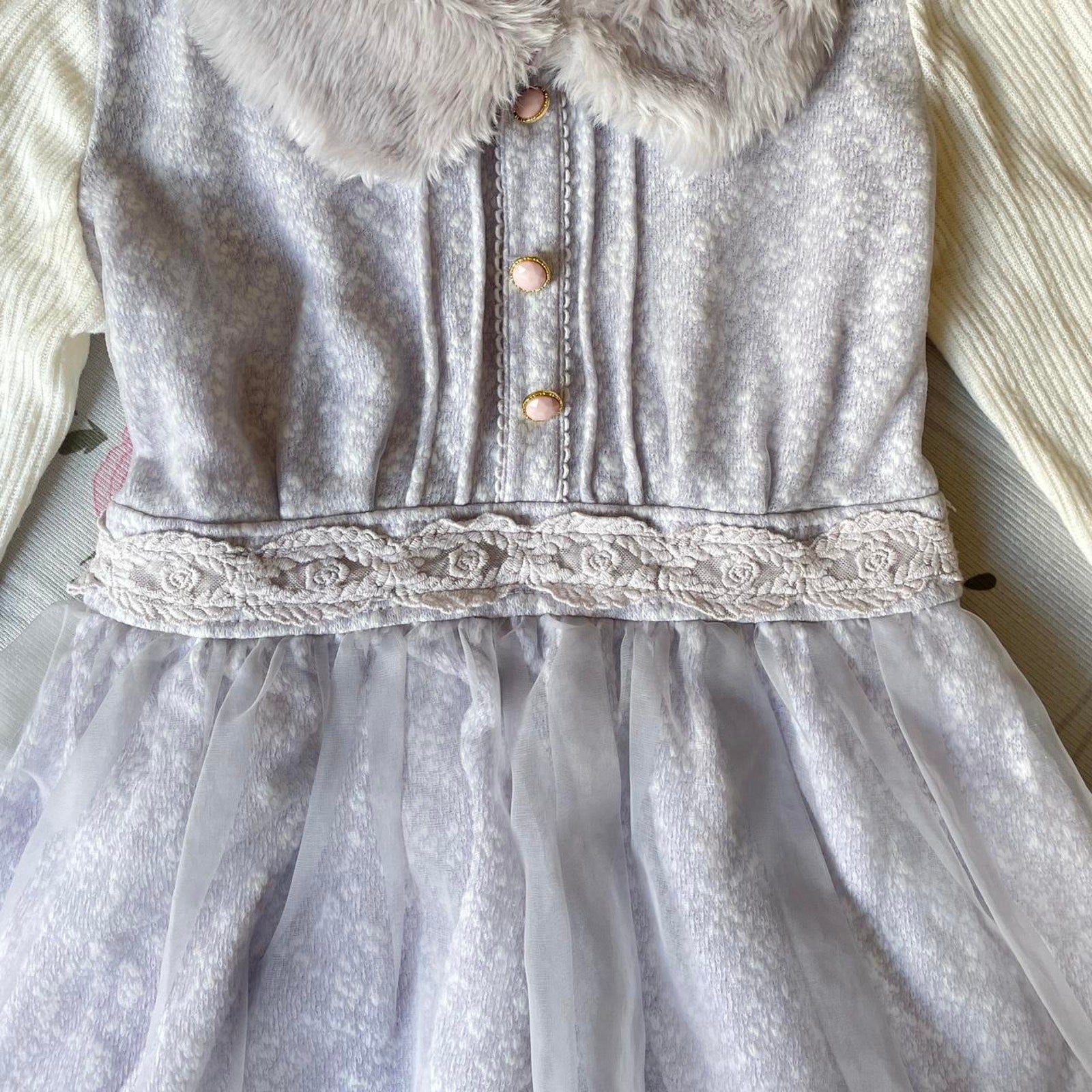 Liz Lisa mini velour dress with lace mesh overlay and faux fur collar5