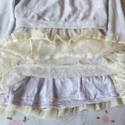Liz Lisa twopiece set, a top and matching short skirt7