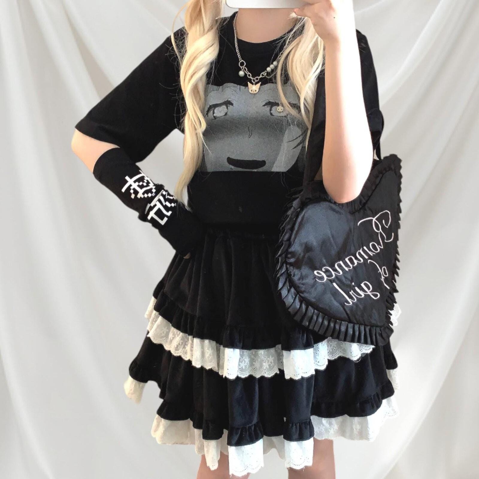 Japanese graphic t-shirt with artistic single sleeve Anime Tee Kawaii Jfashion1