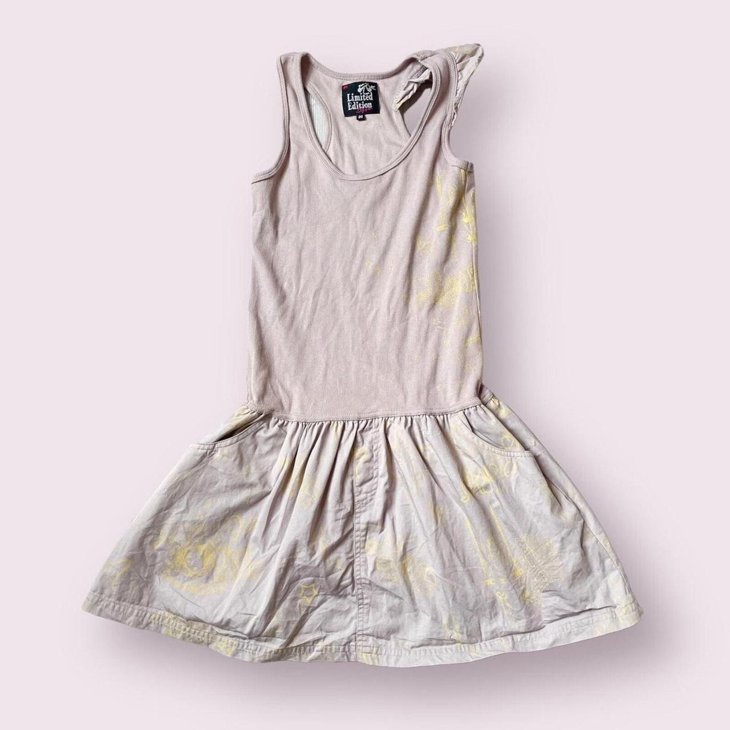 Sleeveless flared mini dress details0