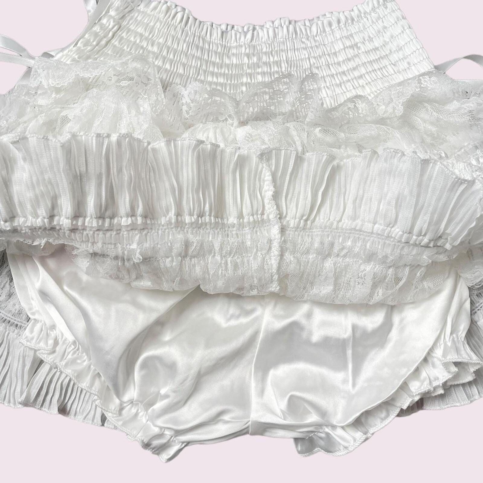 Layered lace ruffle mini skirt/ skort with ribbon bow details fit XS/S3
