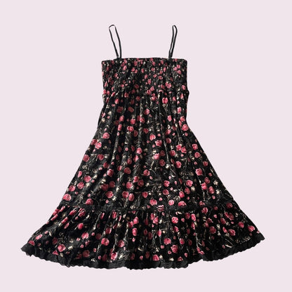 Vintage black rose print smocked cami dress with tiered skirt from japan1