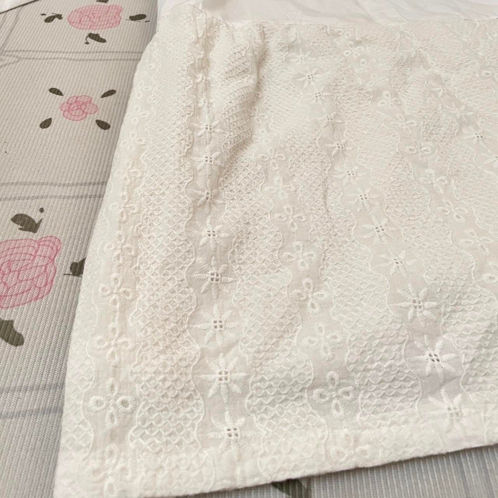 Japanese vintage cotton embroidered long blouse with lace skirt panel4
