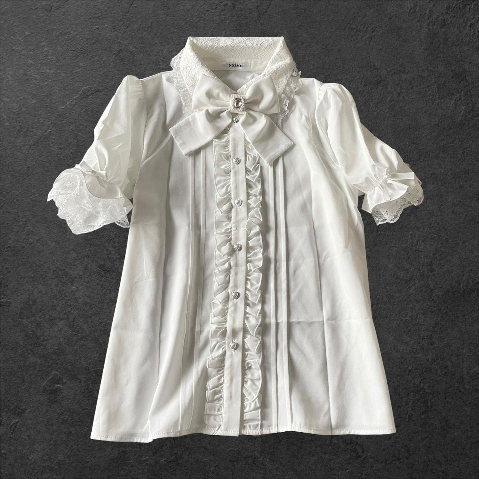Japanese brand Noemie white lace ruffle blouse with detachable bow0