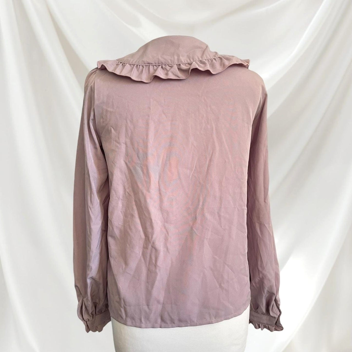 Lily Merry mauve blouse with oversized bow and ruffled collar3