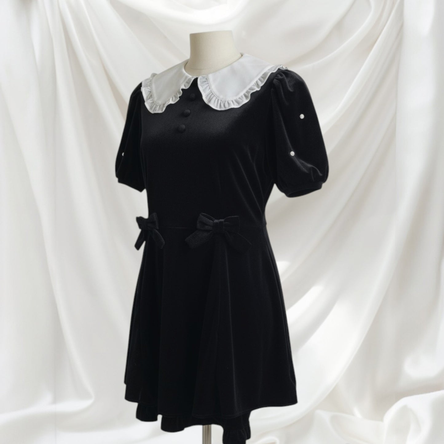 Ank Rouge Black Velvet Dress – Detachable White Collar 0