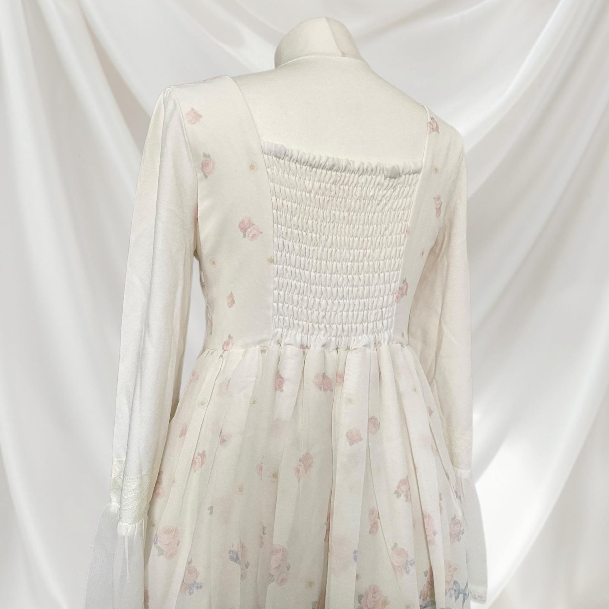 Liz Lisa floral lace-up dress - feminine and elegant2