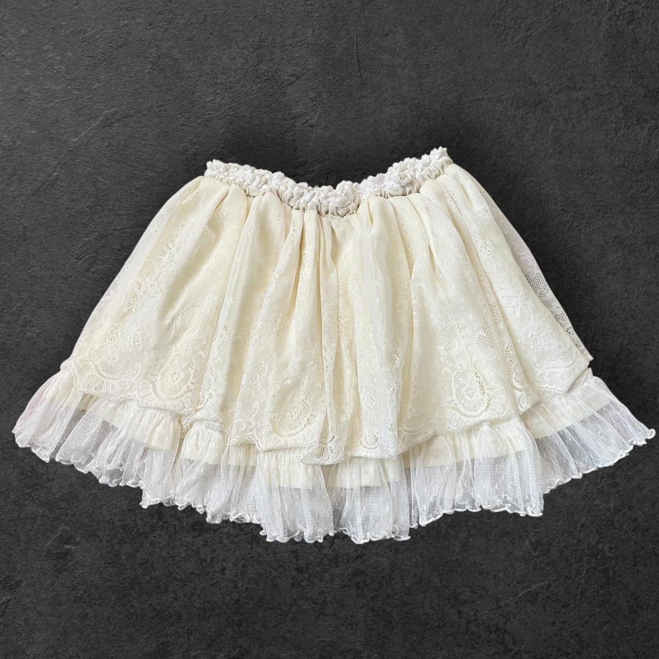 Liz Lisa lace layered skirt with ruffles 1