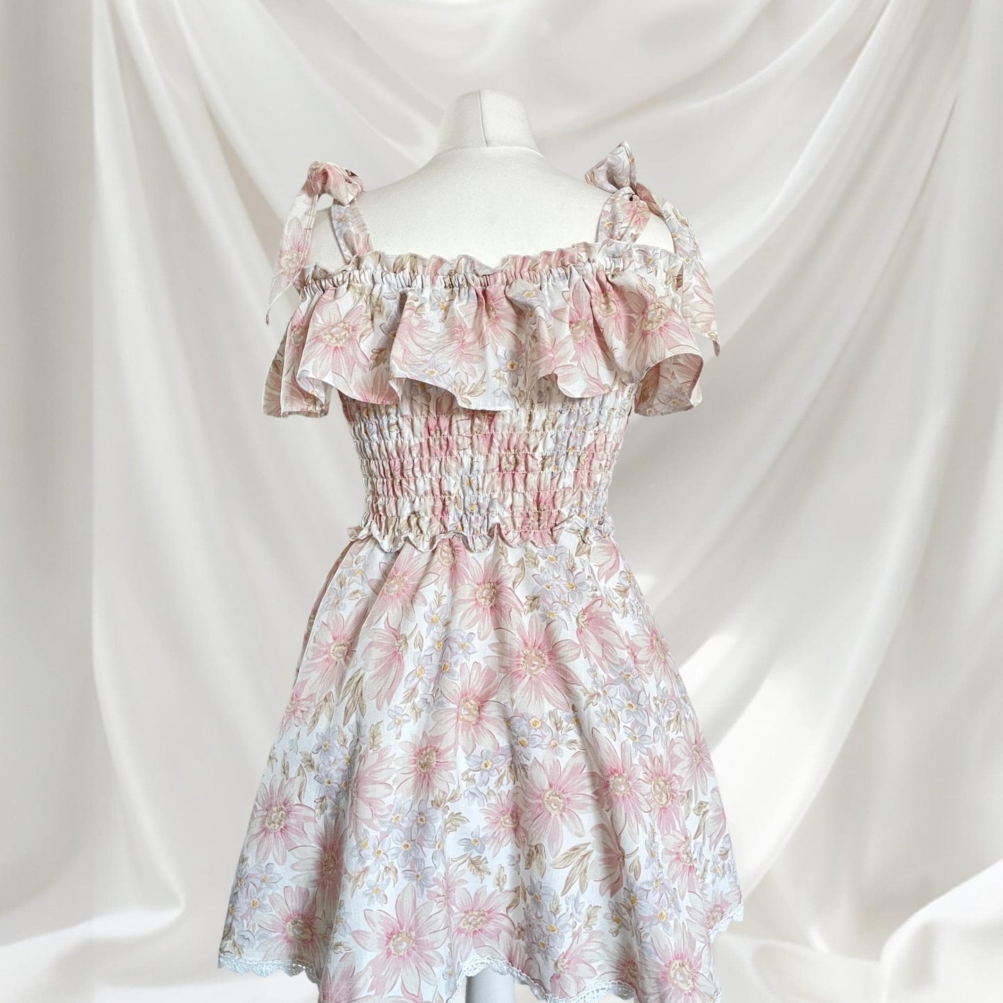 Liz Lisa rare floral off-shoulder dress - iconic and feminine2