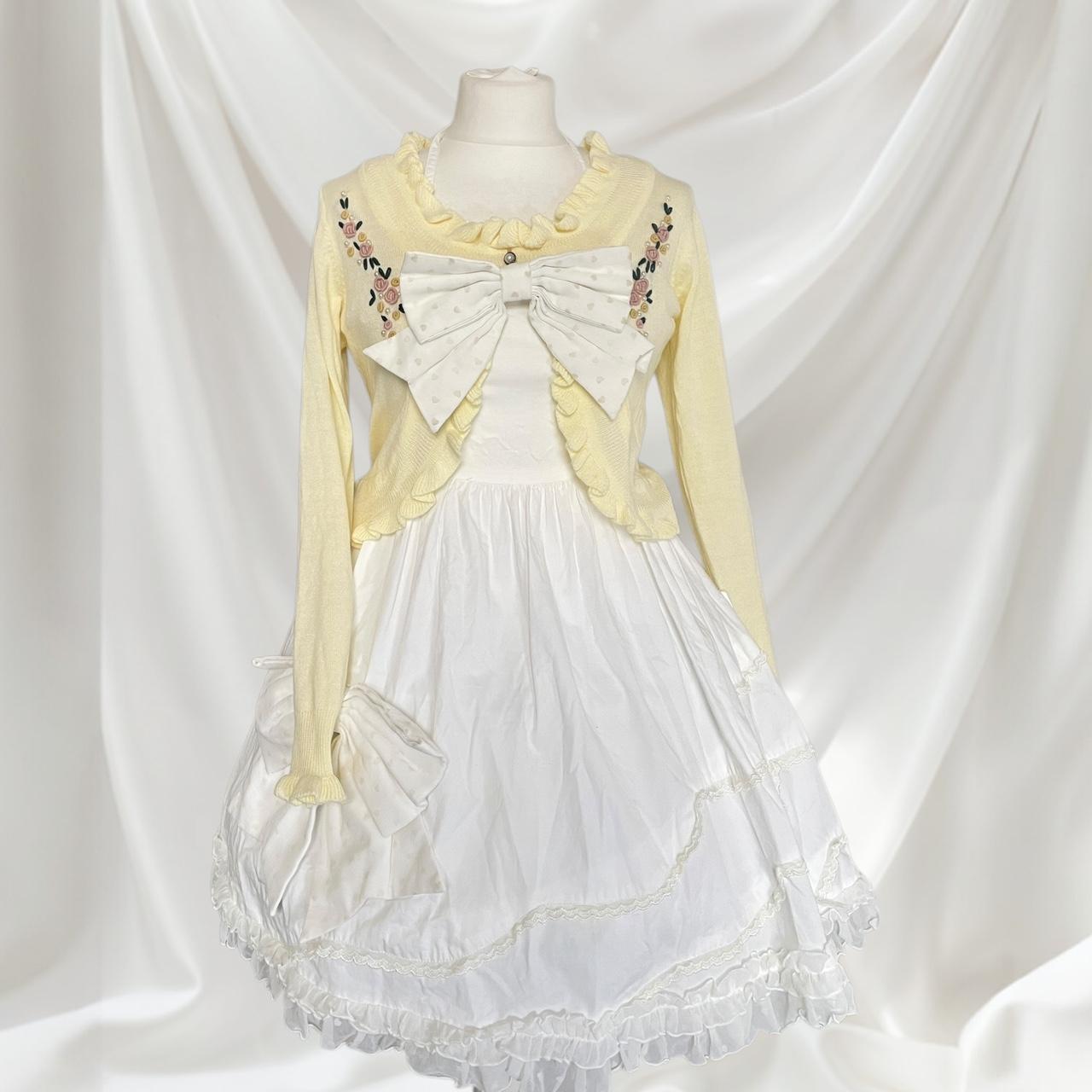Japanese brand Bodyline sweet lolita dress with oversized bow embellishments 5
