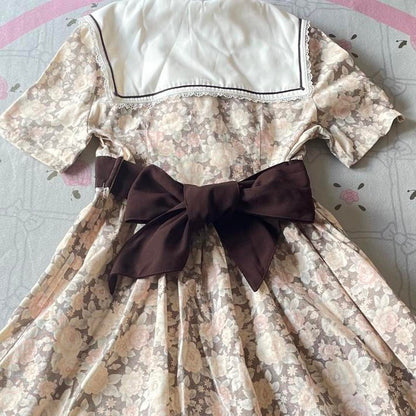 Japanese brand Bodyline floral sailor-collar Lolita dress6