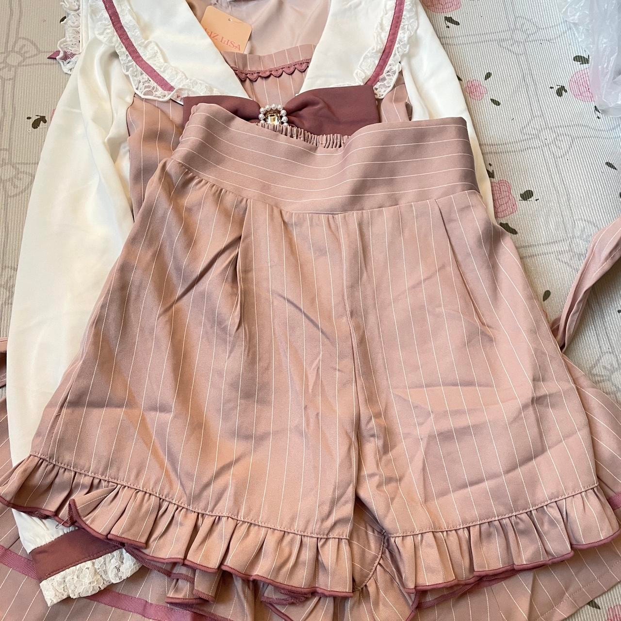 Liz Lisa pink Jirai Kei style two-piece set with a detachable bow tags removed4
