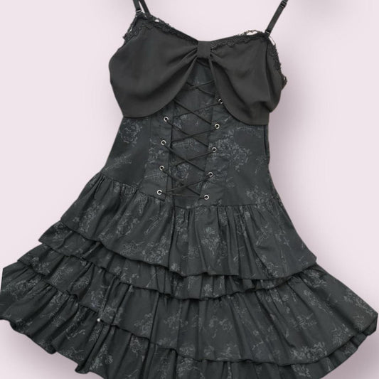 Japanese brand Bodyline gothic black ruffle-tiered dress and oversized bow 0