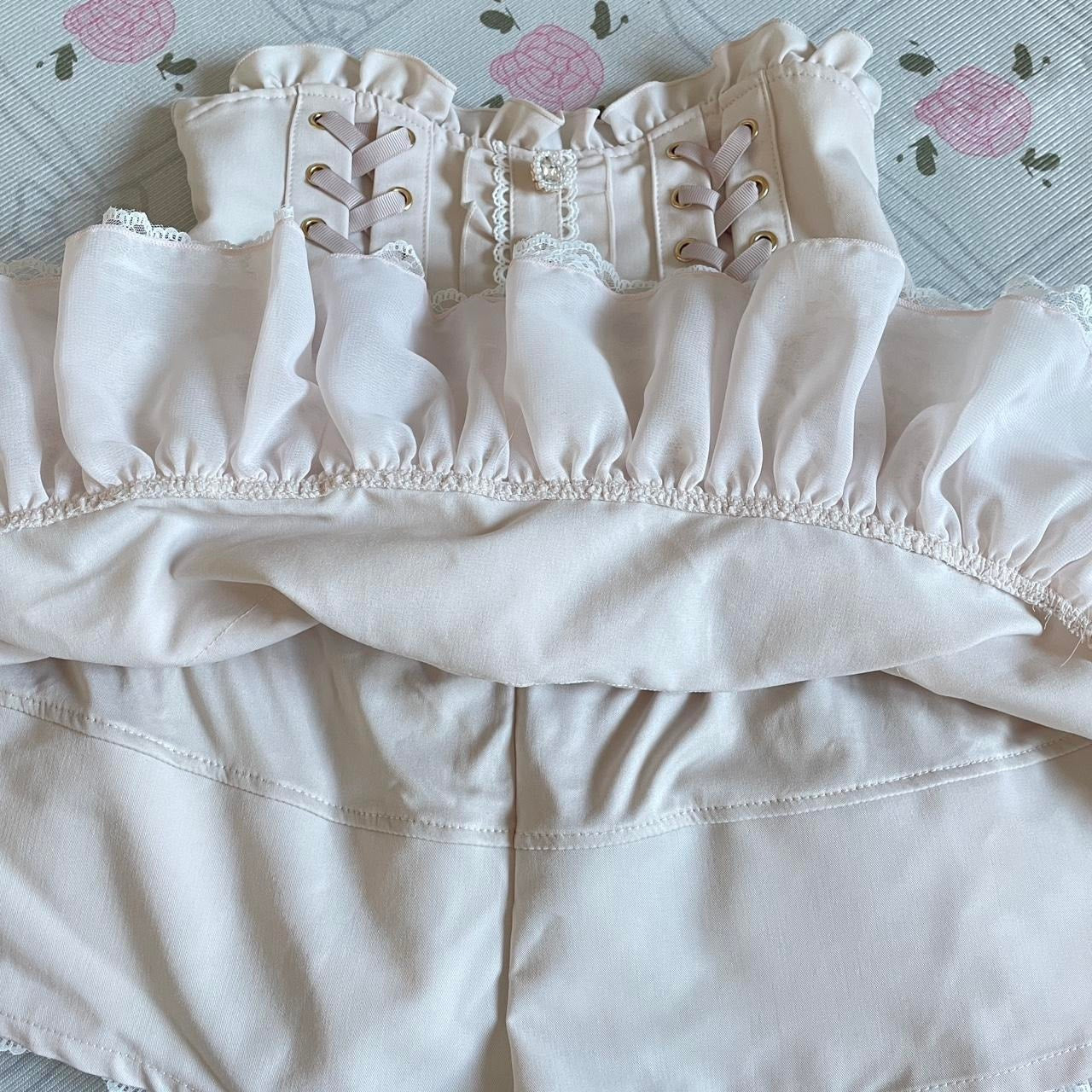 Liz Lisa lace-up corset skirt – dreamy himekaji style with shorts underneath2