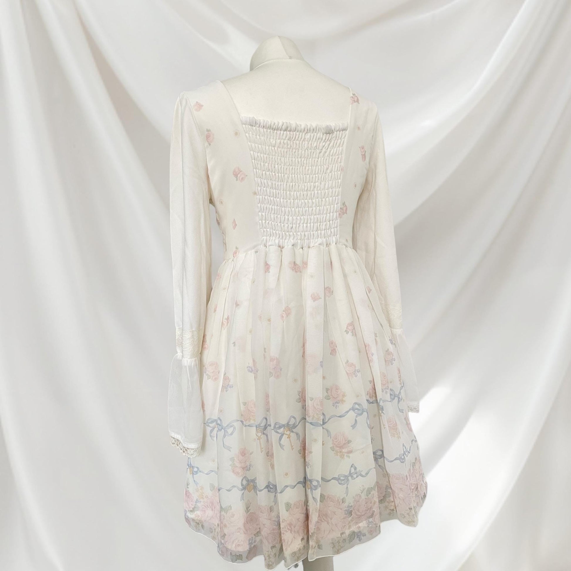 Liz Lisa floral lace-up dress - feminine and elegant1
