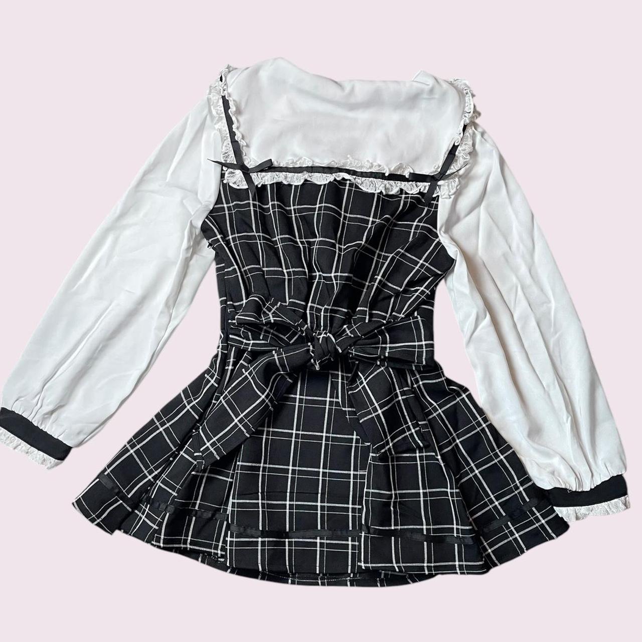 Liz Lisa Jirai Kei plaid mini dress/ top with a detachable bow one size1