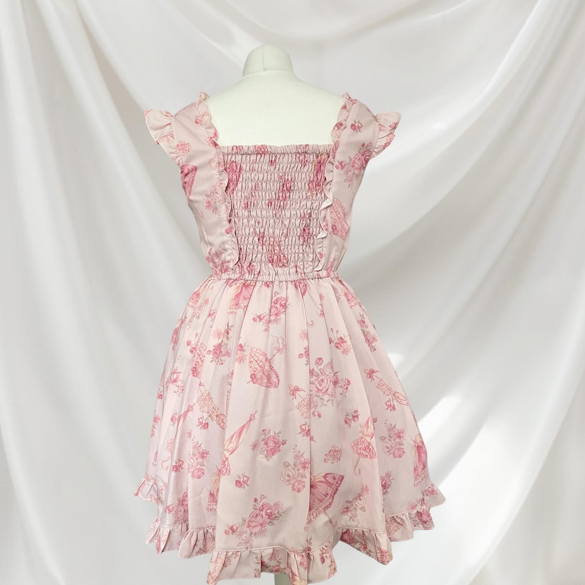 Liz Lisa romantic pink floral dress with bow and lace details Lolita aesthetic2