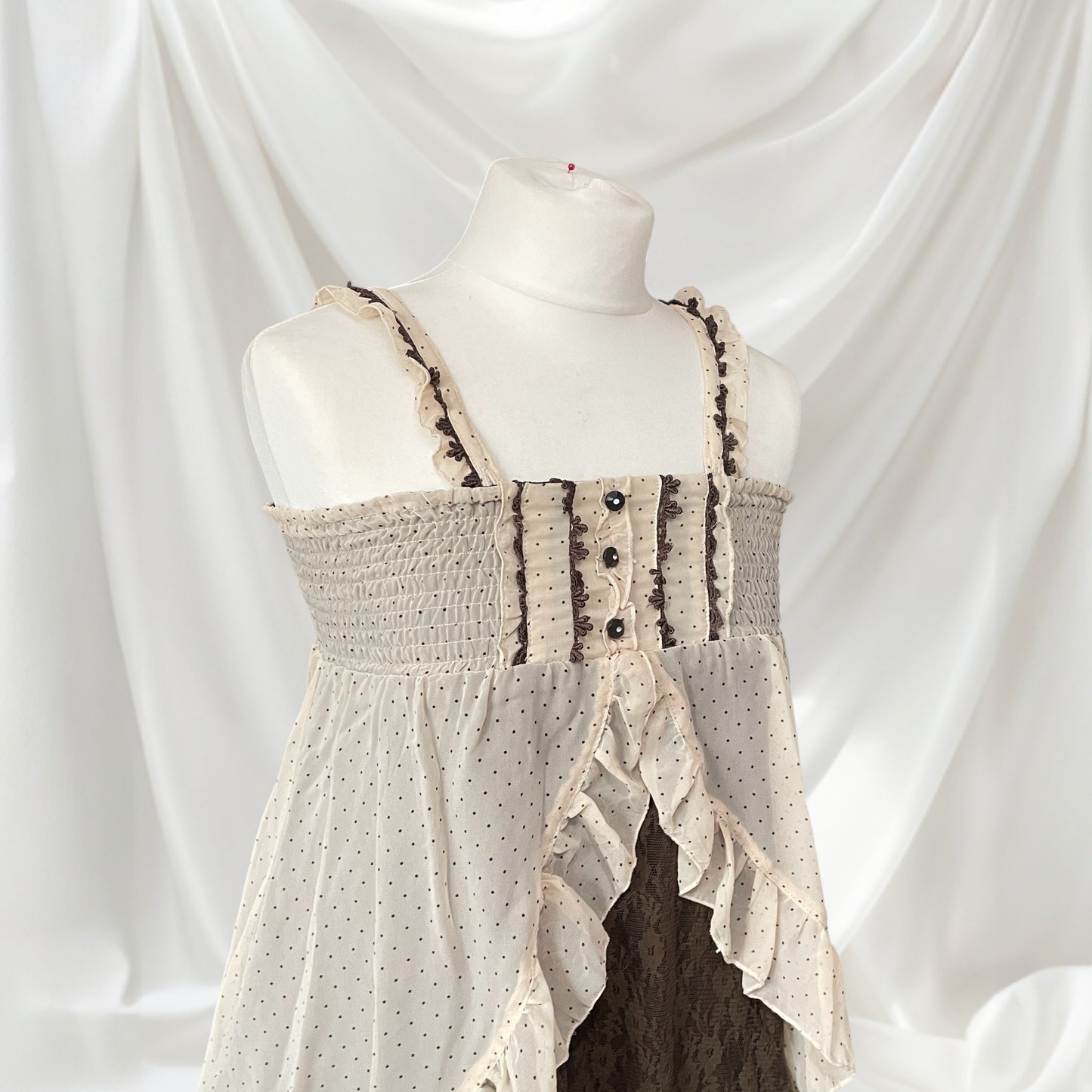 Axes femme Romantic 2-Way Lace Dress/Skirt1