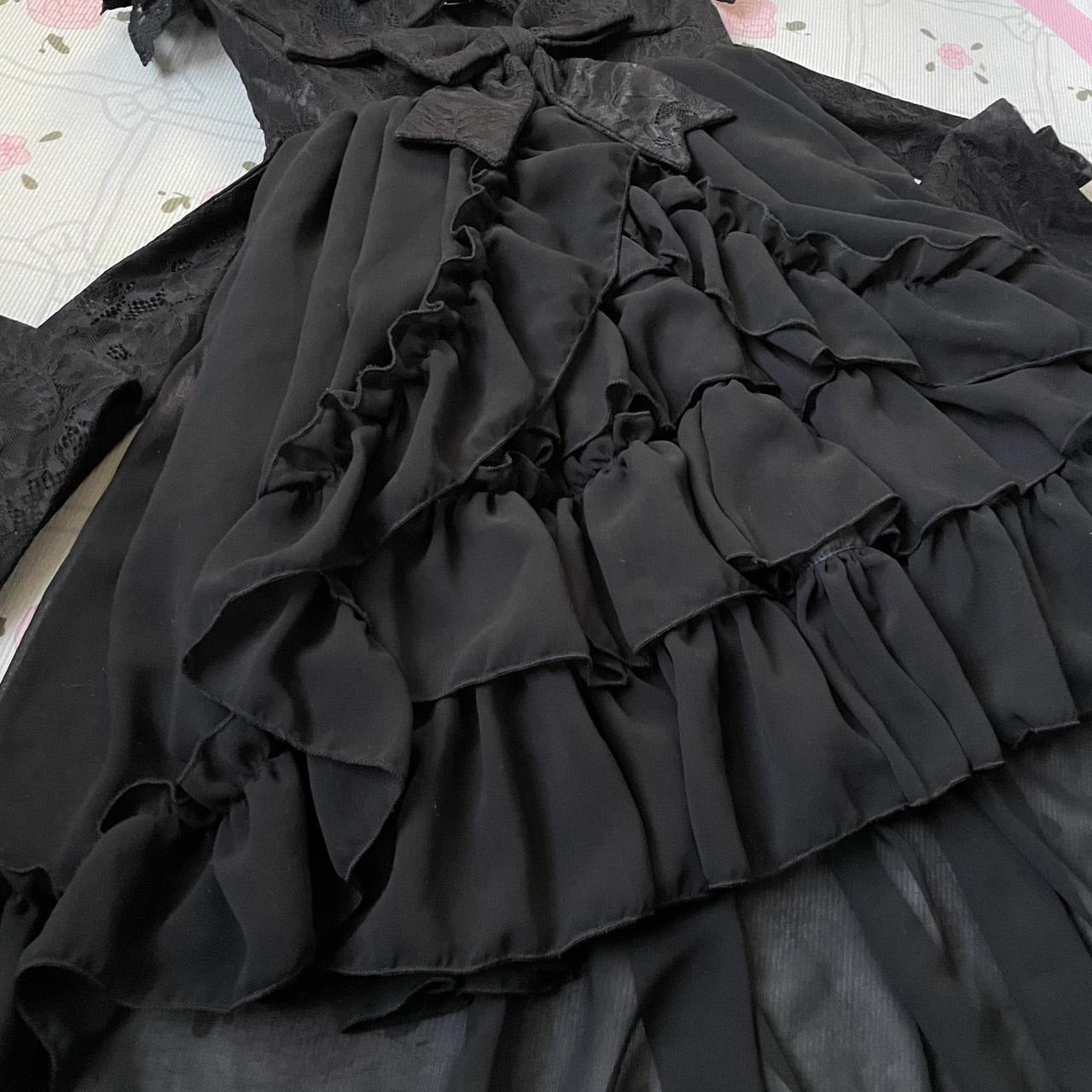 Atelier Pierrot black gothic lolita dress – detachable bows, layered ruffles6