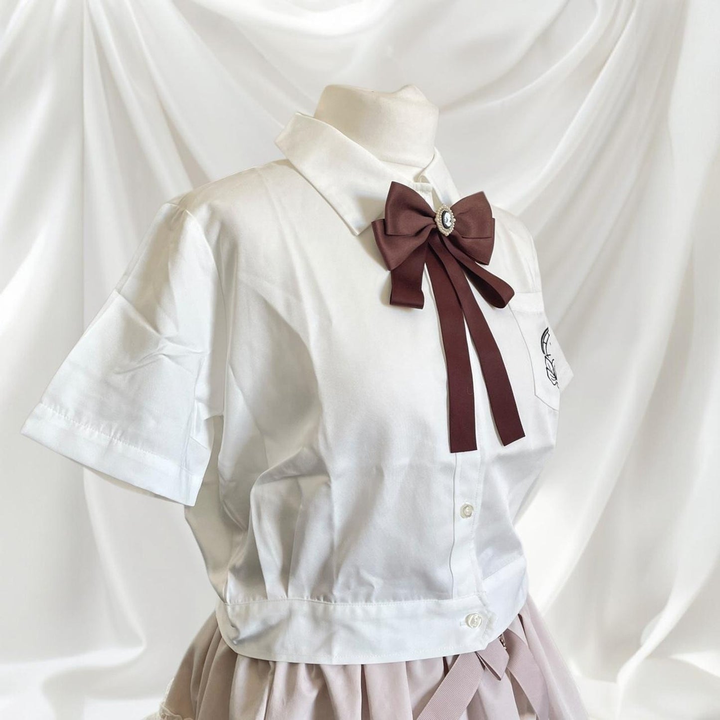 White and brown bow blouse with cute details 1