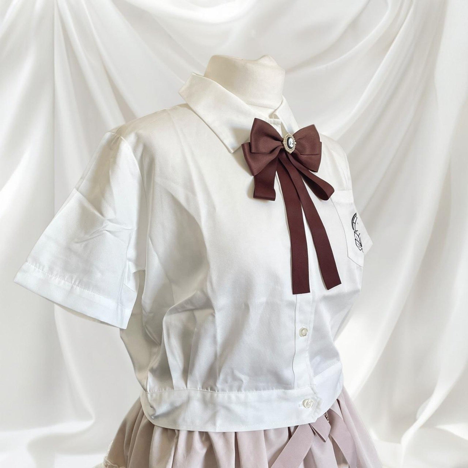 White and brown bow blouse with cute details 1