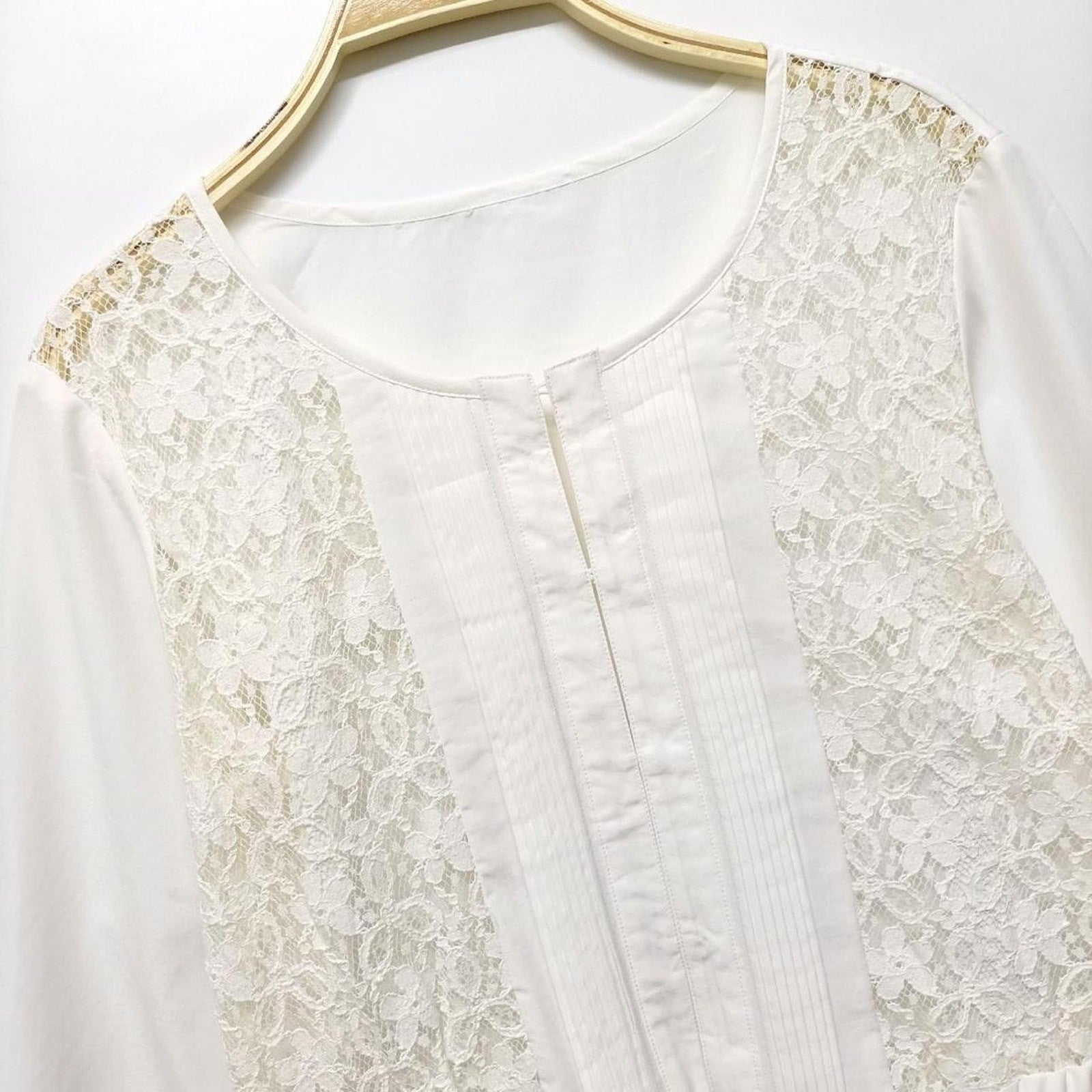 Y2k white vintage lace-trim blouse with adjustable waist1