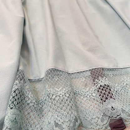 Axes Femmelace-panel blouse in dusty blue with pearl buttons5