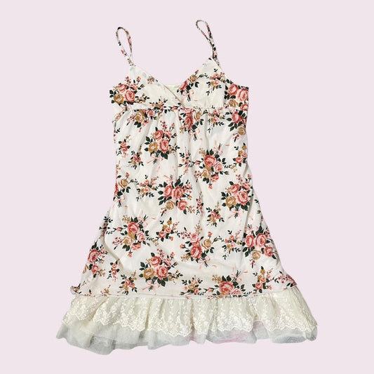 Vintage Japanese floral lace dress with a romantic rose floral print0