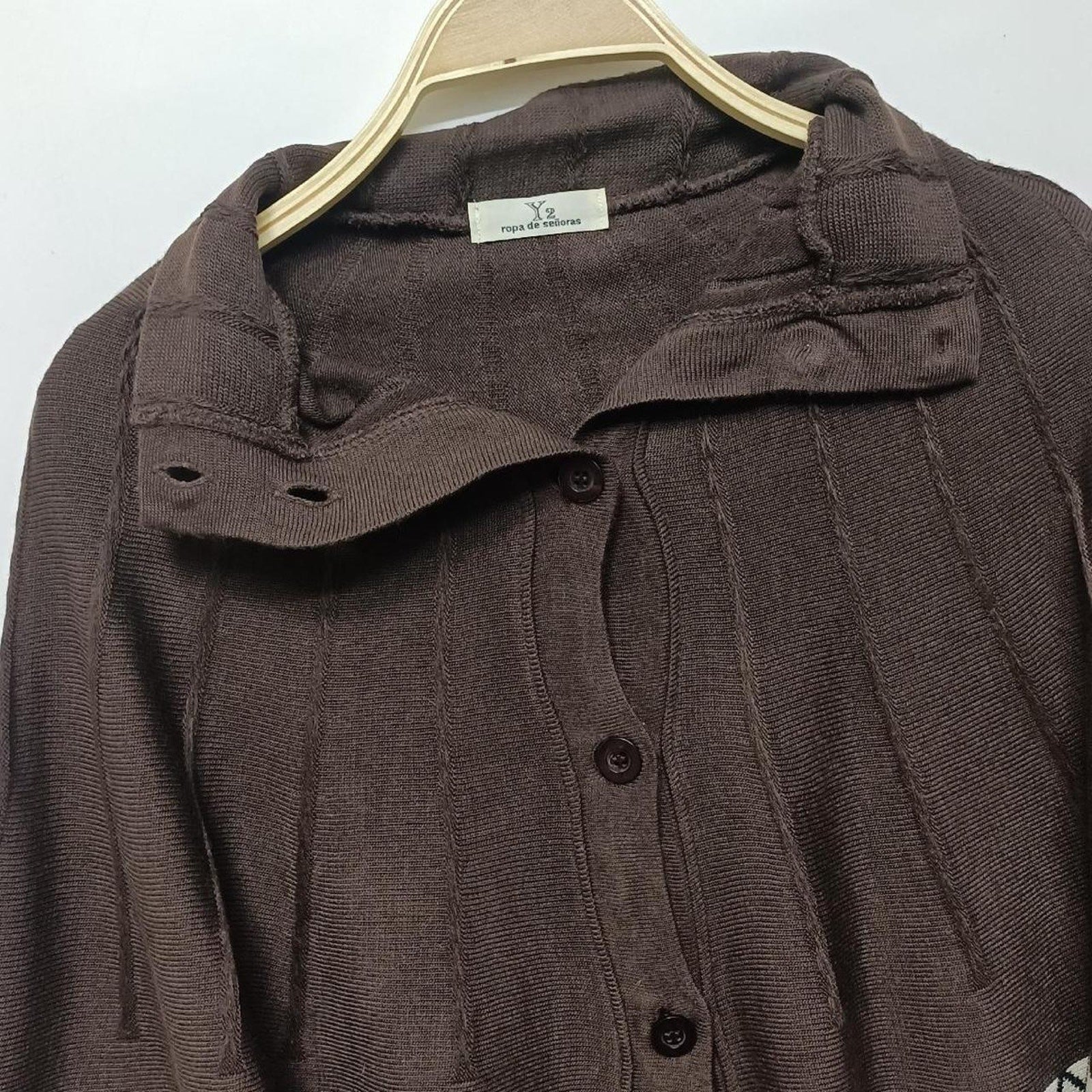 Brown vintage knit cape with geometric pattern 1